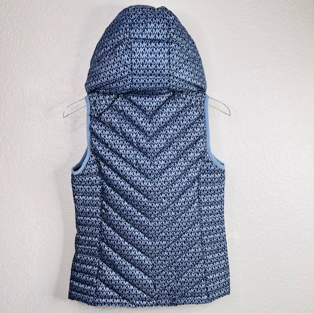 Michael Kors Navy/Blue Packable Down Fill Hood Quilted Puffer Vest - Picture 16 of 16
